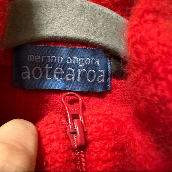 Merino angora red winter vest made in New Zealand size M - Picture 7 of 10